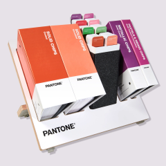 Färgkarta Pantone Reference Library GPC305B